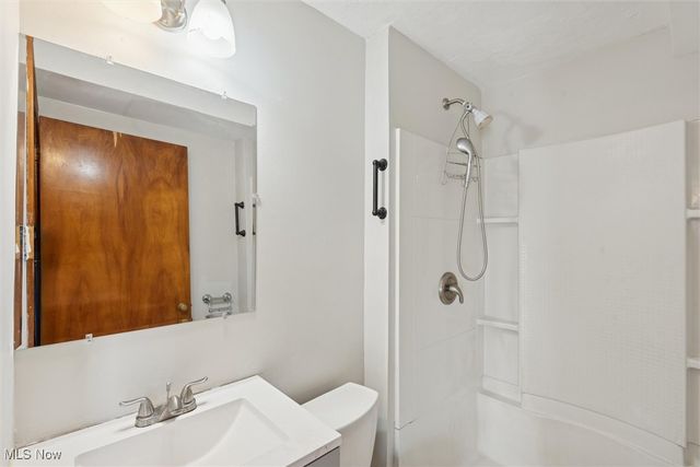 5732 E 141st Street, Maple Heights, OH 44137