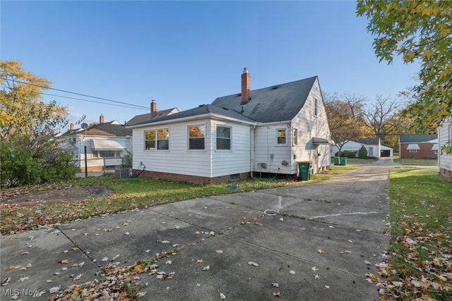 5732 E 141st Street, Maple Heights, OH 44137