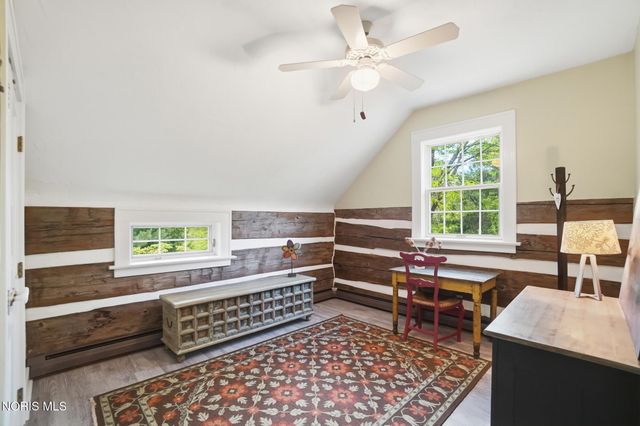 8201 Heller Road, Whitehouse, OH 43571