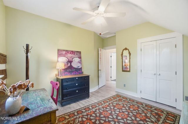 8201 Heller Road, Whitehouse, OH 43571