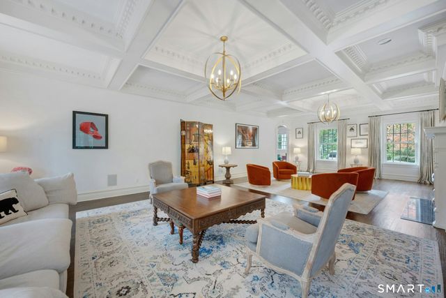 33 Highland Farm Road, Greenwich, CT 06831