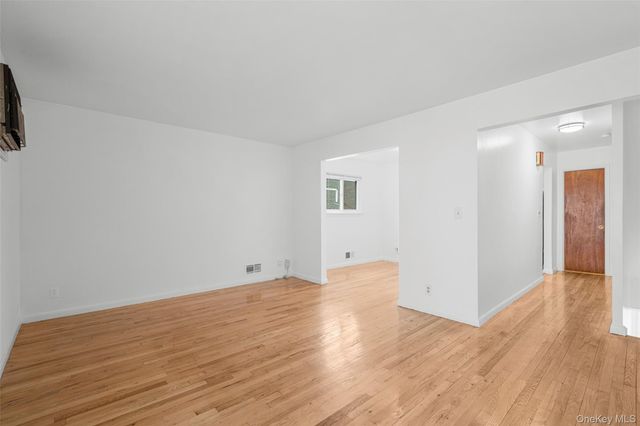 34 Lockwood Avenue, Yonkers, NY 10701