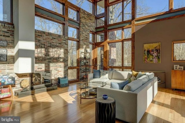 1127 WINDING DR, Cherry Hill, NJ 08003
