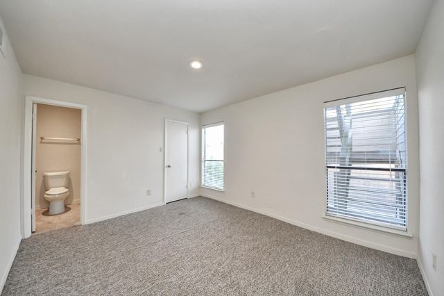 1059 Country Place Dr Drive 1059, Houston, TX 77079