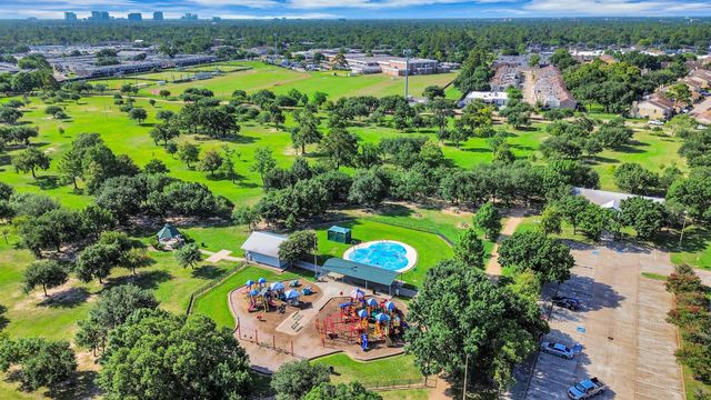 1059 Country Place Dr Drive 1059, Houston, TX 77079