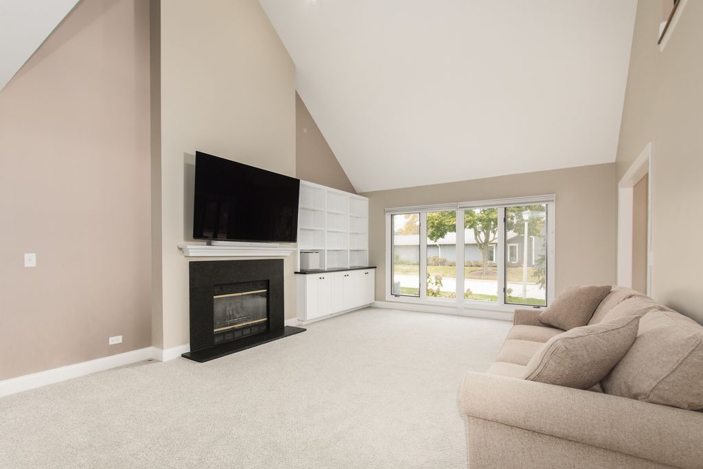 820 Braeman Court, Libertyville, IL 60048 — photo 5