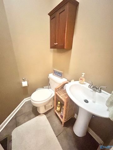 2040 Gowens Road, Gadsden, AL 35903