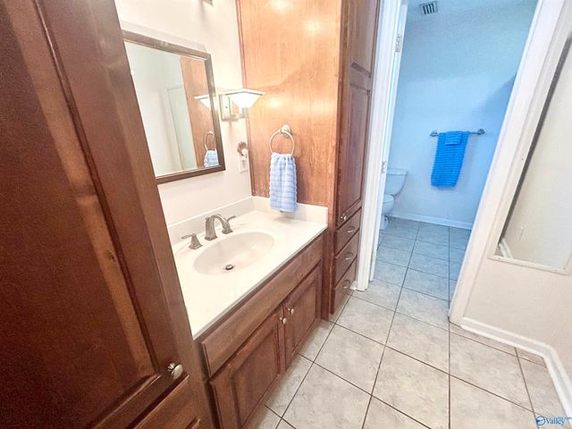 2040 Gowens Road, Gadsden, AL 35903