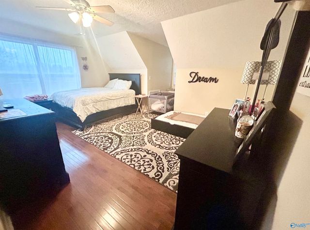 2040 Gowens Road, Gadsden, AL 35903