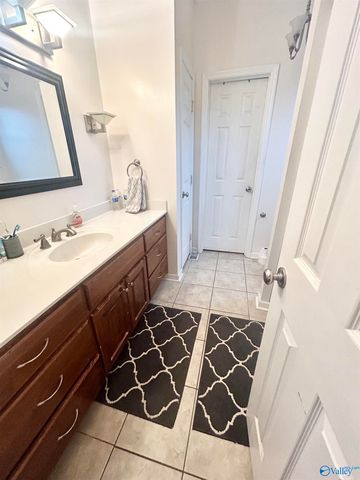 2040 Gowens Road, Gadsden, AL 35903