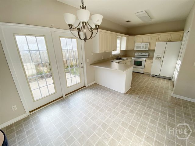 93 Cypress Pointe Drive, Richmond Hill, GA 31324