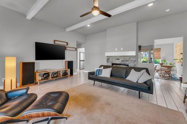 307 N Tacoma Street, Farmington, AR 72730