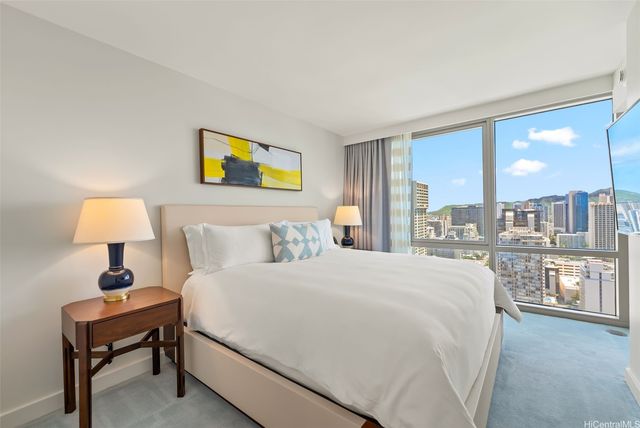 2139 Kuhio Avenue 3007, Honolulu, HI 96815