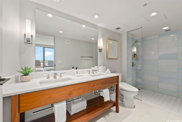 2139 Kuhio Avenue 3007, Honolulu, HI 96815