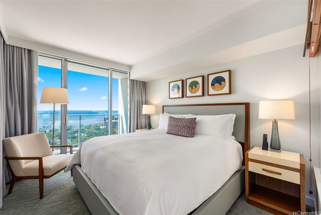 2139 Kuhio Avenue 3007, Honolulu, HI 96815