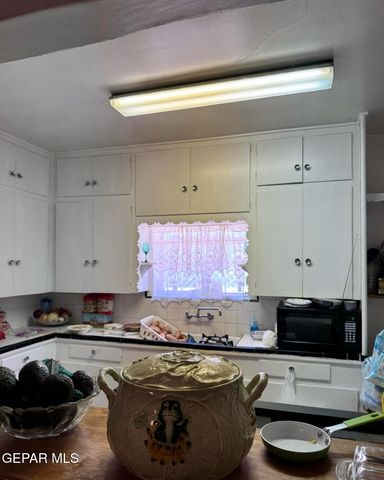 3713 FRANKFORT Avenue, El Paso, TX 79930