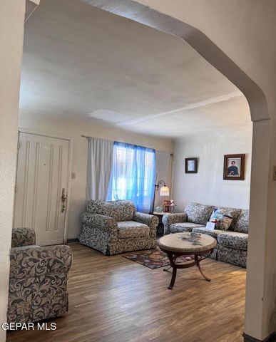 3713 FRANKFORT Avenue, El Paso, TX 79930