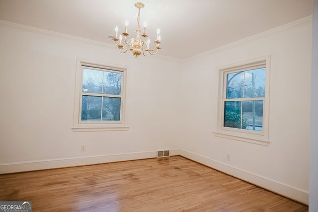 114 Stafford Avenue, Barnesville, GA 30204