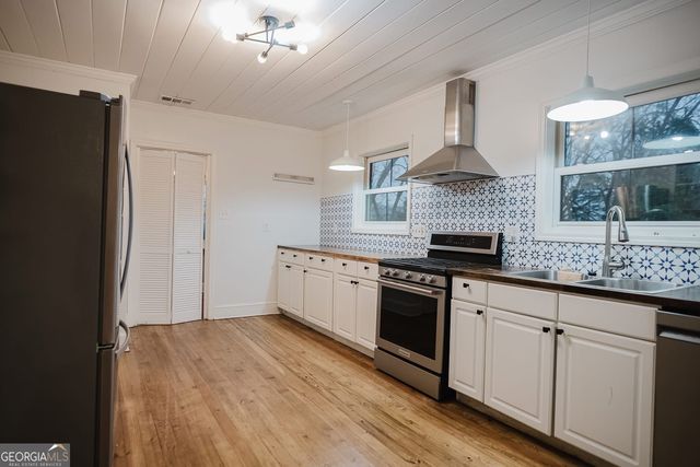 114 Stafford Avenue, Barnesville, GA 30204