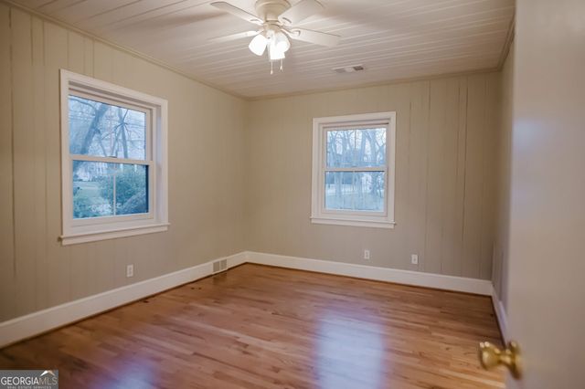 114 Stafford Avenue, Barnesville, GA 30204