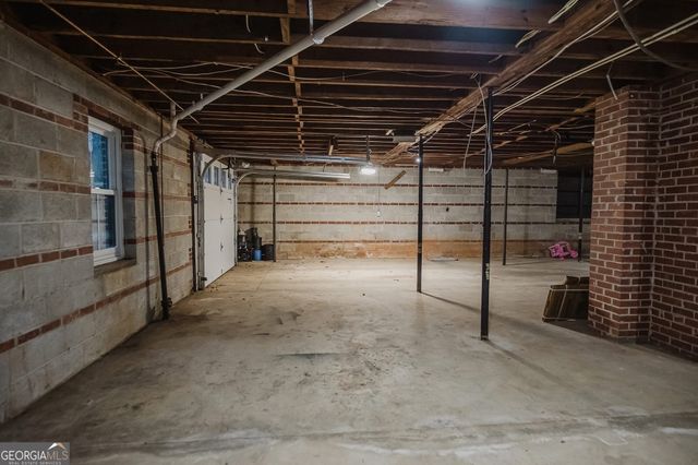 114 Stafford Avenue, Barnesville, GA 30204