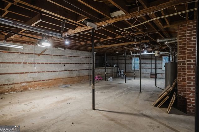 114 Stafford Avenue, Barnesville, GA 30204