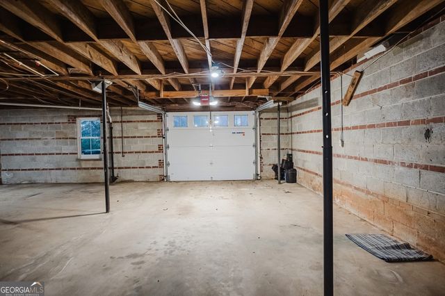 114 Stafford Avenue, Barnesville, GA 30204