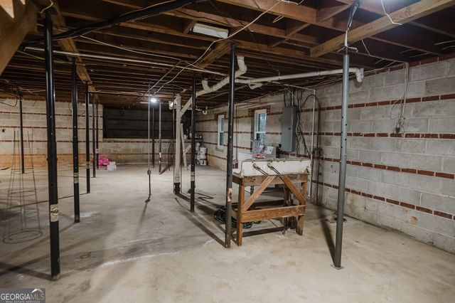 114 Stafford Avenue, Barnesville, GA 30204