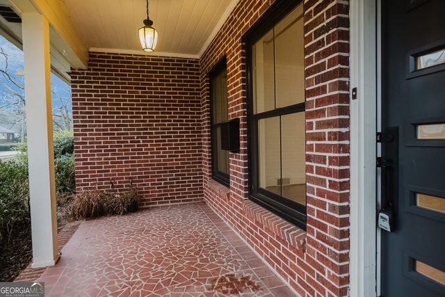 114 Stafford Avenue, Barnesville, GA 30204