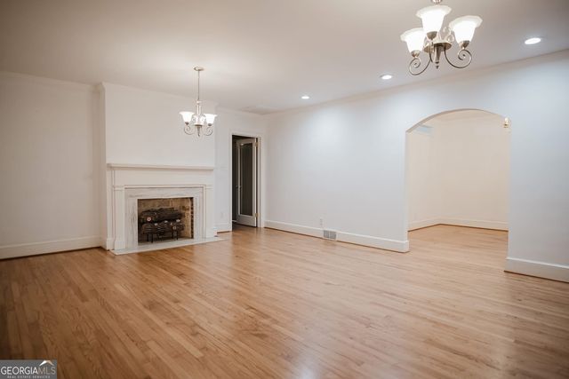 114 Stafford Avenue, Barnesville, GA 30204