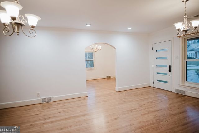 114 Stafford Avenue, Barnesville, GA 30204