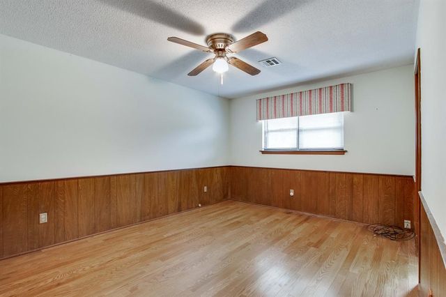 2325 NW 112th Terrace, Oklahoma City, OK 73120