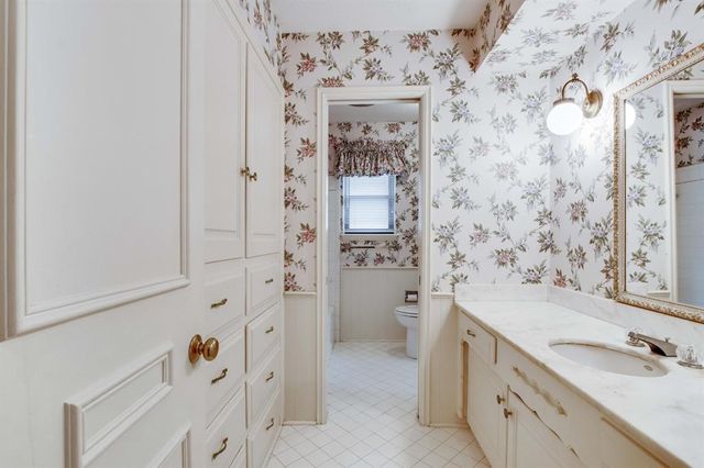 2325 NW 112th Terrace, Oklahoma City, OK 73120