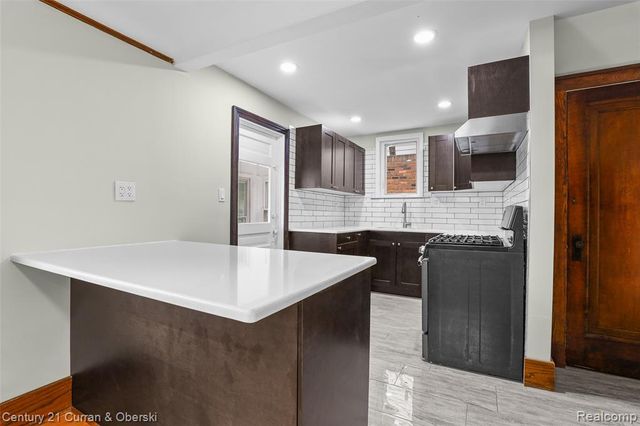 6401 Payne Avenue, Dearborn, MI 48126