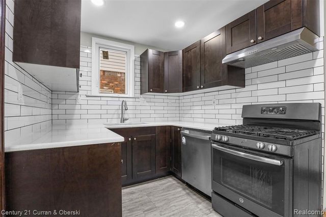6401 Payne Avenue, Dearborn, MI 48126