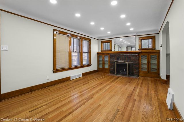 6401 Payne Avenue, Dearborn, MI 48126