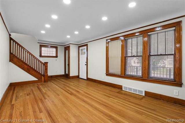 6401 Payne Avenue, Dearborn, MI 48126