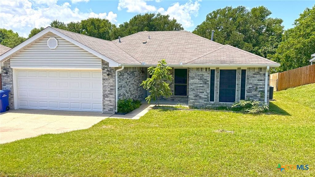 Image 1 of property listing at 2005 Mattie Drive, Copperas Cove, TX 76522