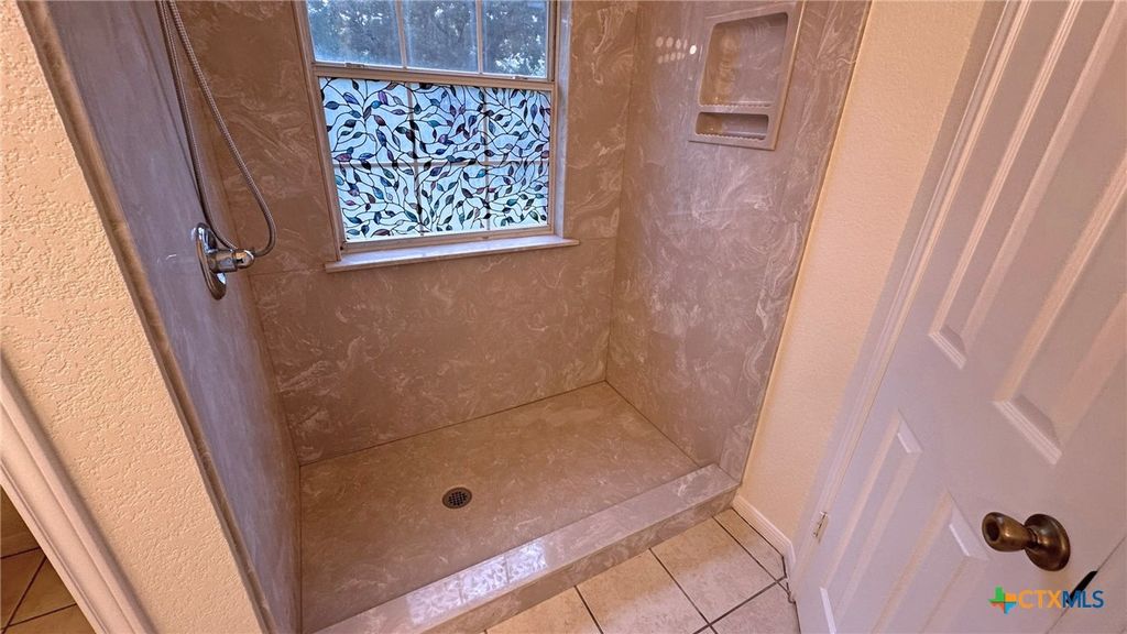 Image 22 of property listing at 2005 Mattie Drive, Copperas Cove, TX 76522