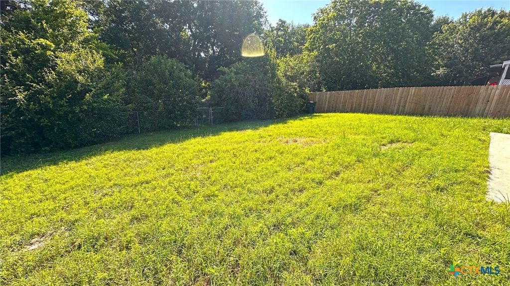 Image 28 of property listing at 2005 Mattie Drive, Copperas Cove, TX 76522
