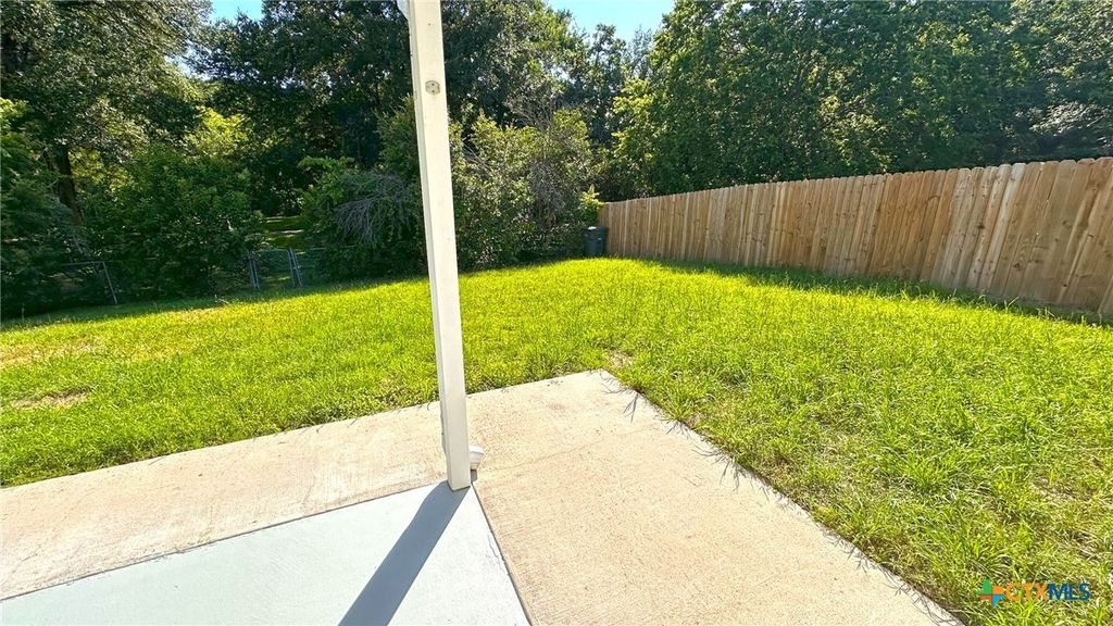 Image 30 of property listing at 2005 Mattie Drive, Copperas Cove, TX 76522