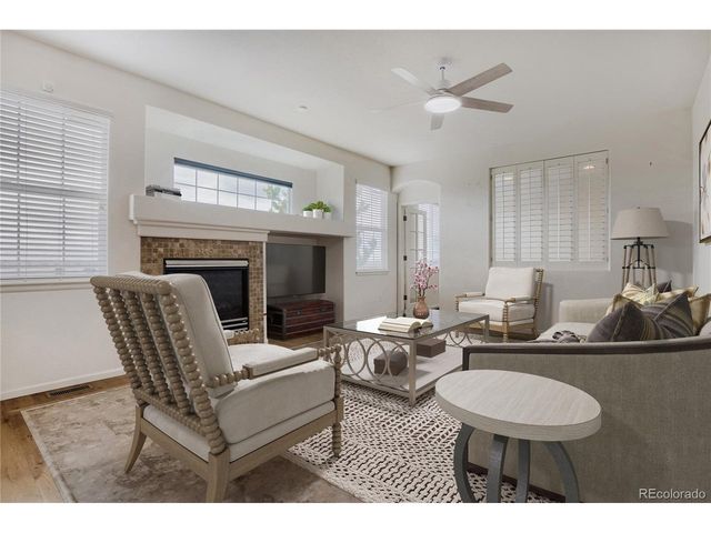 1542 S Haleyville St, Aurora, CO 80018