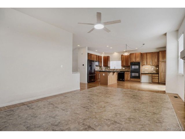 1542 S Haleyville St, Aurora, CO 80018