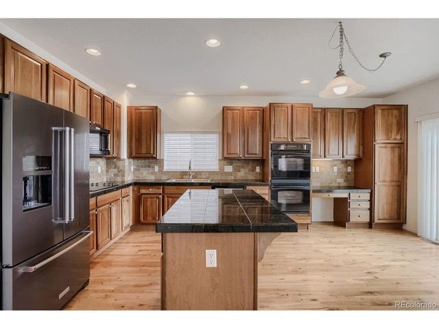 1542 S Haleyville St, Aurora, CO 80018