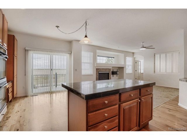 1542 S Haleyville St, Aurora, CO 80018