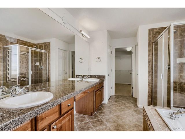 1542 S Haleyville St, Aurora, CO 80018