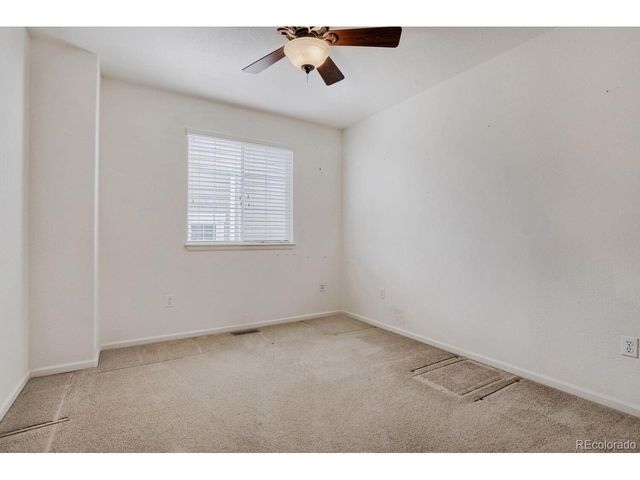 1542 S Haleyville St, Aurora, CO 80018