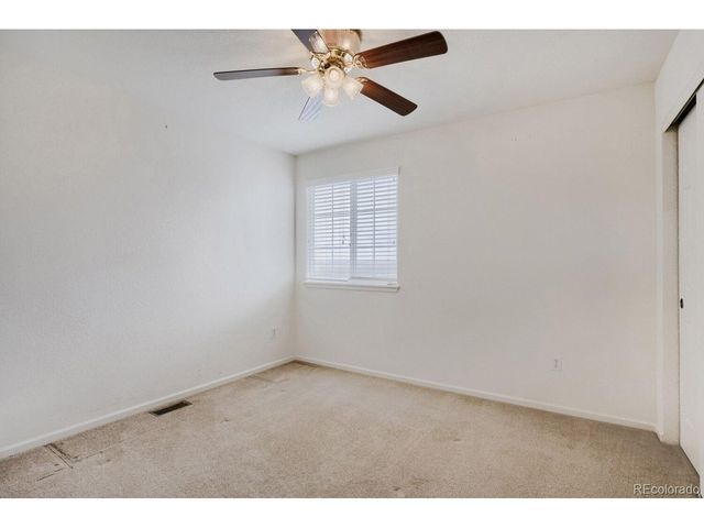1542 S Haleyville St, Aurora, CO 80018