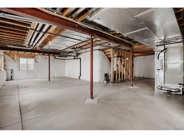 1542 S Haleyville St, Aurora, CO 80018