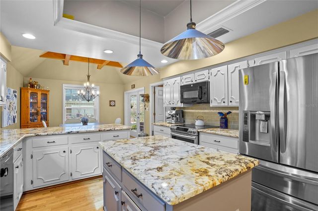 214 THISTLEWOOD CIRCLE, Longwood, FL 32779